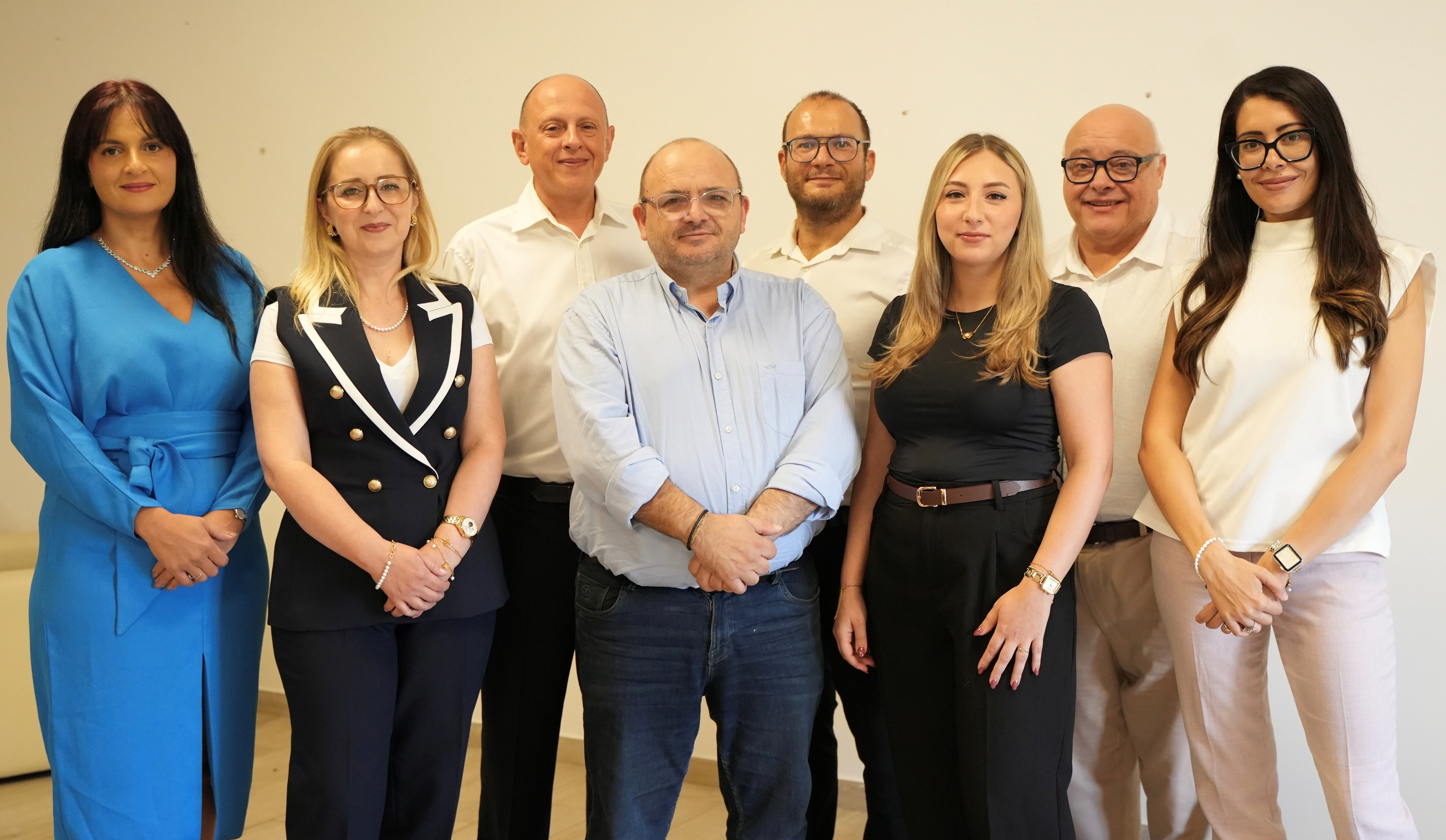 Group Photo.jpg